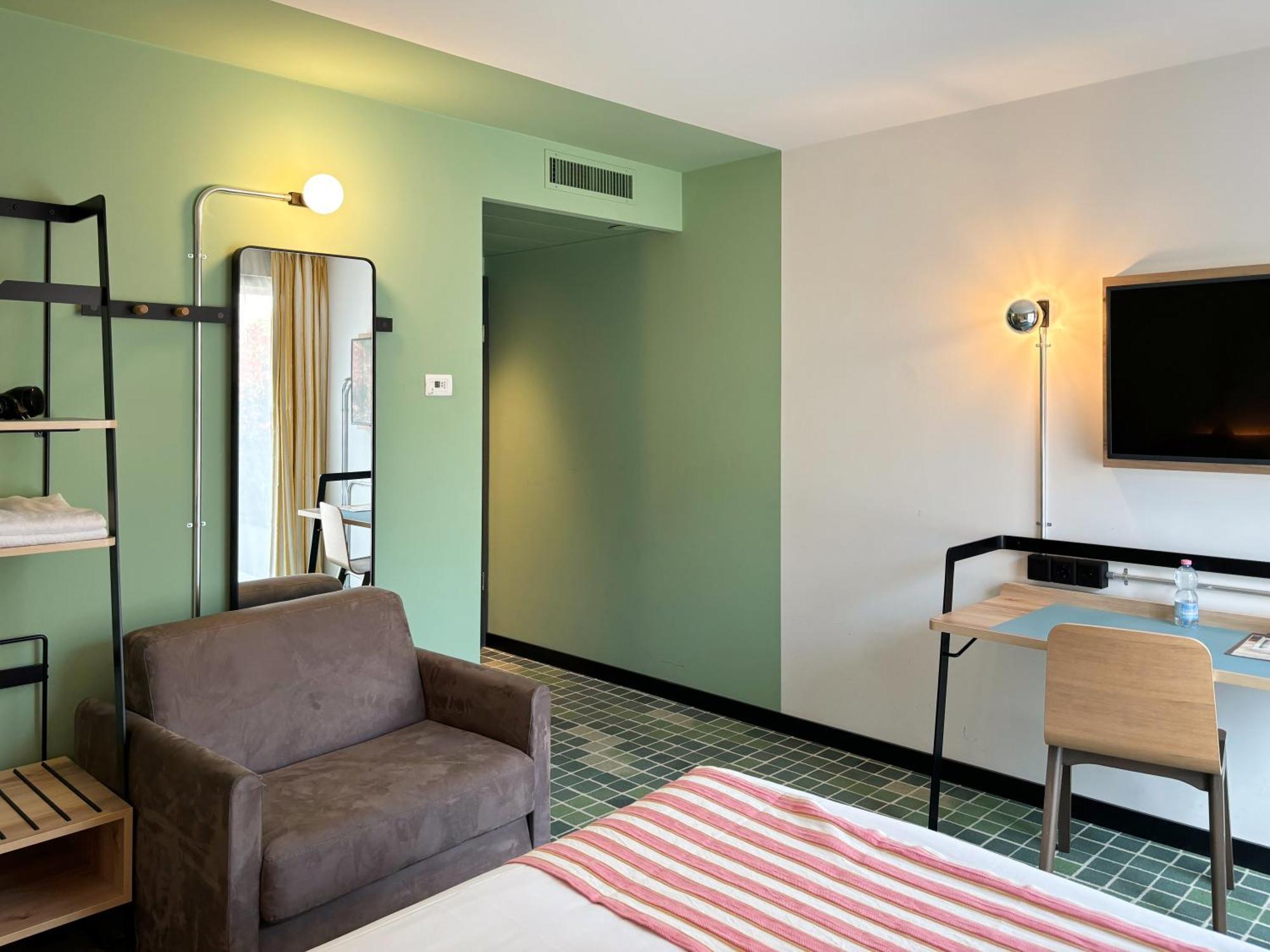 Nonanteneuf Appart Hotel Sierre - Contactless Check-In Exterior photo